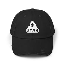 Load image into Gallery viewer, Utah Delicate Arch Unisex Distressed Cap