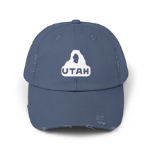 Load image into Gallery viewer, Utah Delicate Arch Unisex Distressed Cap