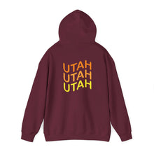 Load image into Gallery viewer, Utah Waves Unisex Heavy Blend™ Hooded Sweatshirt
