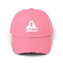 Load image into Gallery viewer, Utah Delicate Arch Unisex Distressed Cap
